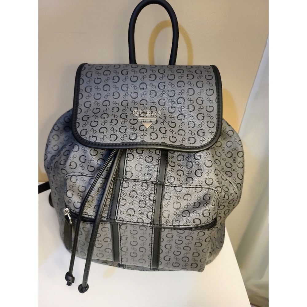 Guess backpack